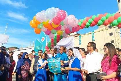বিএনপির জ্বালাও-পোড়াও নীতির কারণে মালিকরা গাড়ি চালাতে চায় না : সংস্কৃতি প্রতিমন্ত্রী
