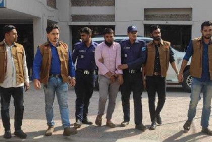 আলুর ট্রাকে ৬৫ লাখ টাকার আইস ও ইয়াবা