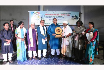 বাউল শিল্পী শফি মন্ডল পেলেন কান্তকবি পদক