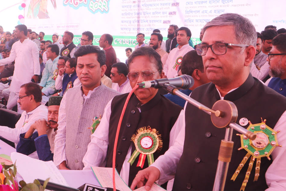 ১০ ডিসেম্বর দেশ দখলের দিবা স্বপ্ন দেখছে দুর্নীতিবাজ বিএনপি নেতারা: নাছিম