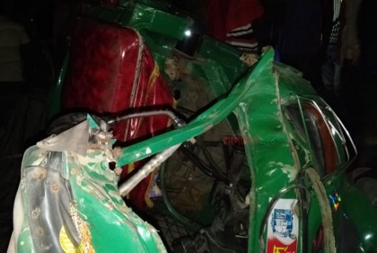 ময়মনসিংহে ট্রাক-সিএনজি সংঘর্ষে ৫ যাত্রী নিহত