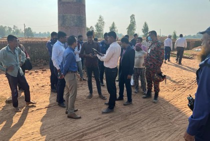 রংপুরে ৩ ইটভাটায় সাড়ে ১১ লাখ টাকা জরিমানা