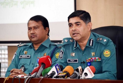 পলাতক দুই জঙ্গির ছবি সব থানায় পাঠানো হয়েছে : ডিএমপি

