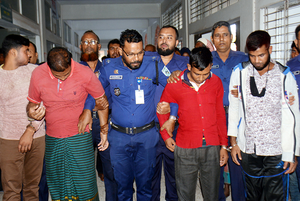 কিশোরীকে ধর্ষণের পর হত্যার দায়ে ৫ জনের আমৃত্যু কারাদণ্ড