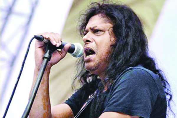 গাইলেন জেমস