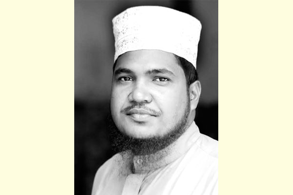 রিয়ার ফাঁদে মানুষ কাঁদে