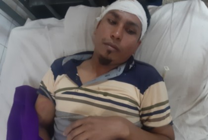 ছাত্রী উত্ত্যক্তের প্রতিবাদ করায় বিদ্যালয়ের নিরাপত্তাকর্মীকে হাতুড়িপেটা 