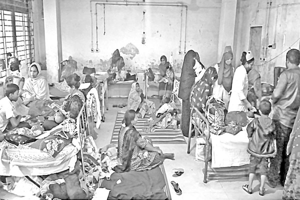 ঠাকুরগাঁওয়ে বেড়েছে শিশু রোগী
