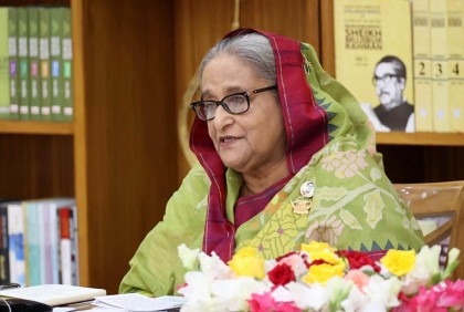 উন্নয়ন না দেখলে চোখের ডাক্তার দেখান: প্রধানমন্ত্রী