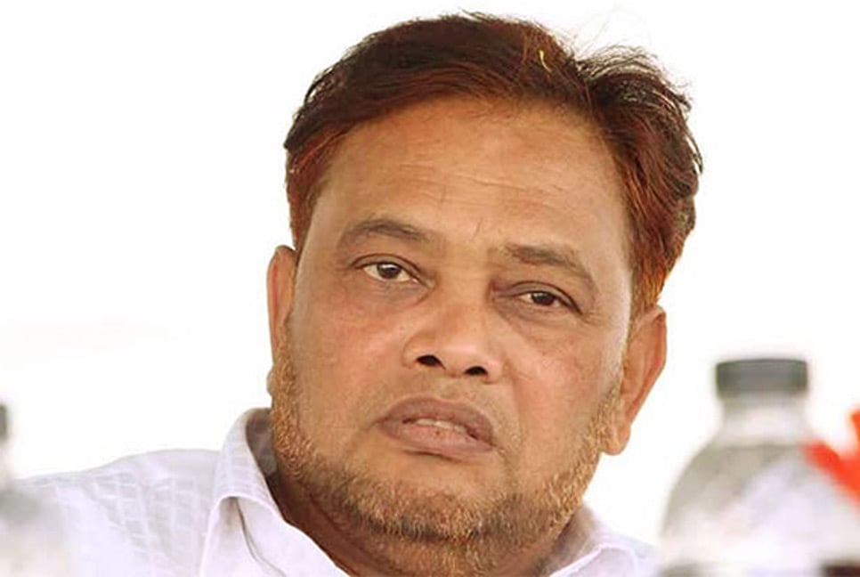 মহিষের গুঁতোয় আহত সাবেক এমপি বদি