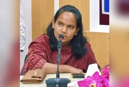 হালুয়াঘাটে প্রথম নারী ইউএনও হিসেবে দায়িত্ব নিলেন মাহমুদা হাসান
