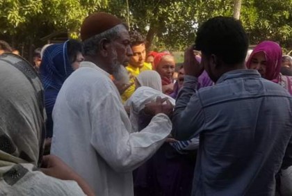 মেশিনে ধান উড়ানোর সময় পাখার আঘাতে শিশুর মৃত্যু