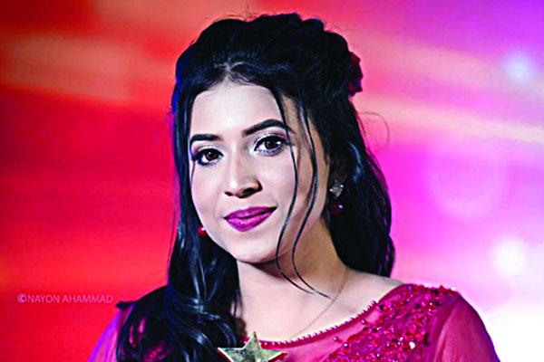 বকুলপুরের স্বর্ণলতা