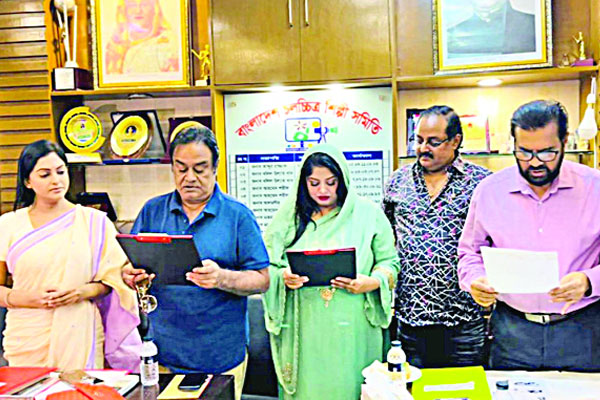 শপথ নিলেন জায়েদ প্যানেলের নির্বাচিতরা