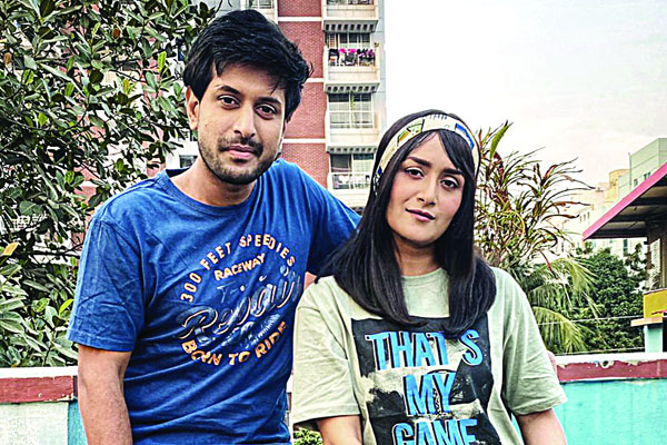 চ্যালেঞ্জ নিয়ে মুখোমুখি