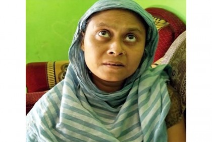 
বরিশালে এক ব্যক্তিকে কুপিয়ে
হত্যার অভিযোগে স্ত্রী গ্রেফতার