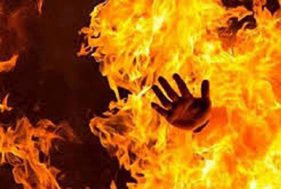 গণধর্ষণের পর আগুন দিয়ে বাকপ্রতিবন্ধীকে হত্যার অভিযোগ