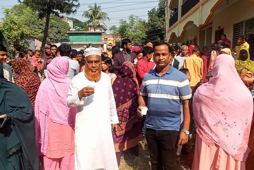 টঙ্গীতে পিঠা উৎসব