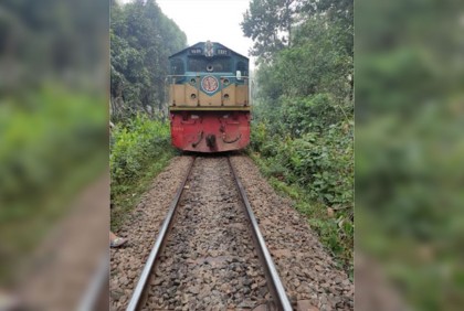 এক ঘণ্টা পর ঢাকা-ময়মনসিংহ রুটে ট্রেন চলাচল স্বাভাবিক