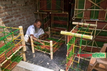 দোলনায় দোলে সিরাজুলের স্বপ্ন, মাসে আয় ৫০ হাজার