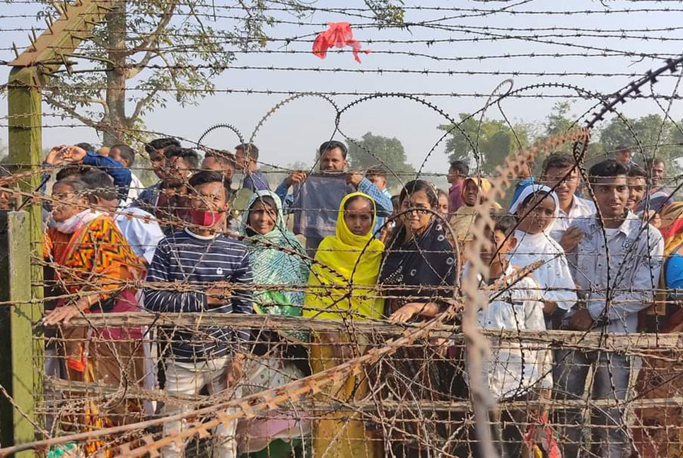 ঠাকুরগাঁও জগদল সীমান্তে দুই বাংলার মিলনমেলা
