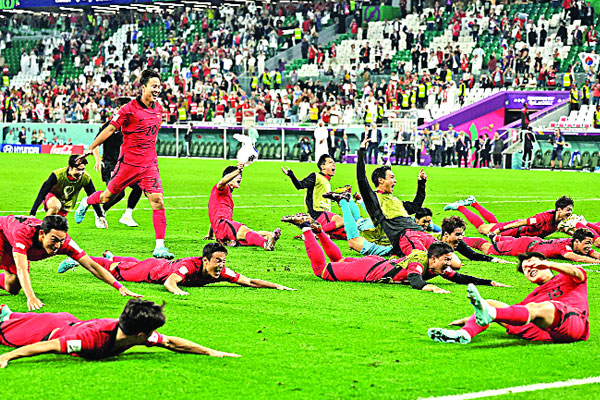 পর্তুগাল কোরিয়া নকআউট পর্বে
