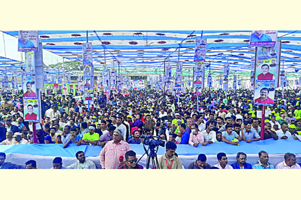 অস্তিত্ব রক্ষায় দলীয় ঐক্যের বিকল্প নেই
