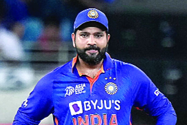 জরিমানা গুনতে হচ্ছে রোহিতদের