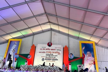 প্রধানমন্ত্রীর অপেক্ষায় ছাত্রলীগ