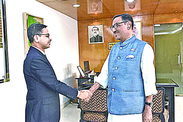 ওবায়দুল কাদেরের সঙ্গে ভারতীয় হাইকমিশনার প্রণয় ভার্মা সৌজন্য সাক্ষাৎ