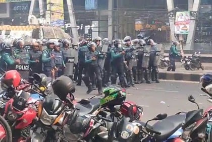 বিনা উস্কানিতে বিএনপির নেতাকর্মীদের ওপর হামলা চালিয়েছে পুলিশ, অভিযোগ রিজভীর 

