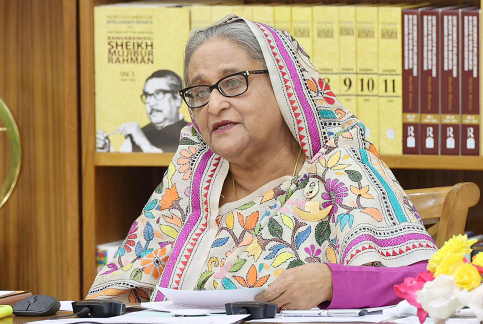 যে হাত মারতে আসবে, সে হাত ভেঙে দিতে হবে: প্রধানমন্ত্রী
