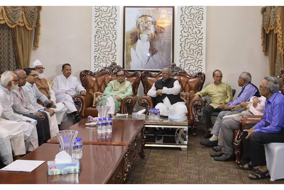 দেশকে অস্থিতিশীল করার পরিকল্পনা করছে বিএনপি : আমু