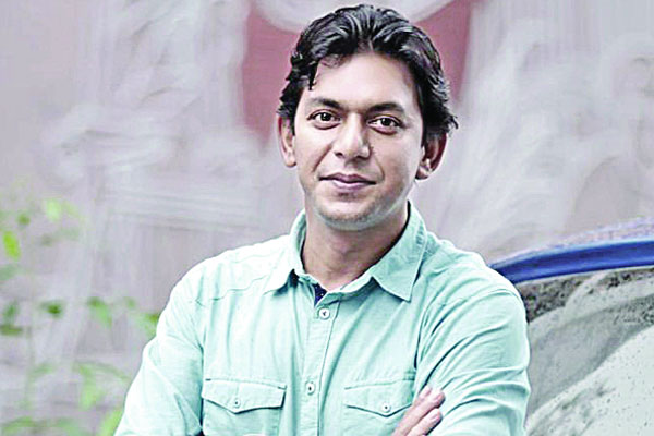 সৃজিতের ‘মৃণাল সেন’