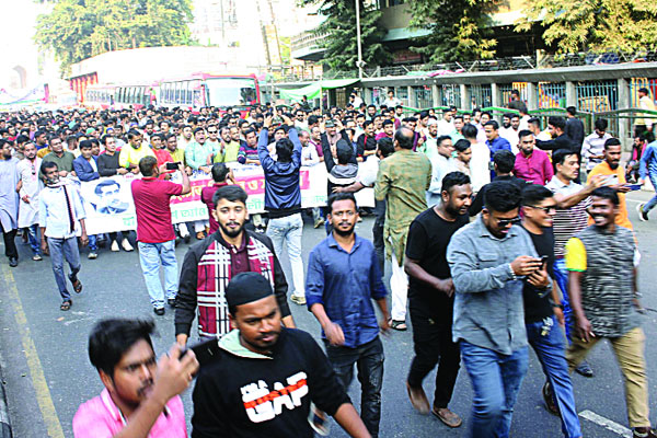 সতর্ক অবস্থানে আওয়ামী লীগ
