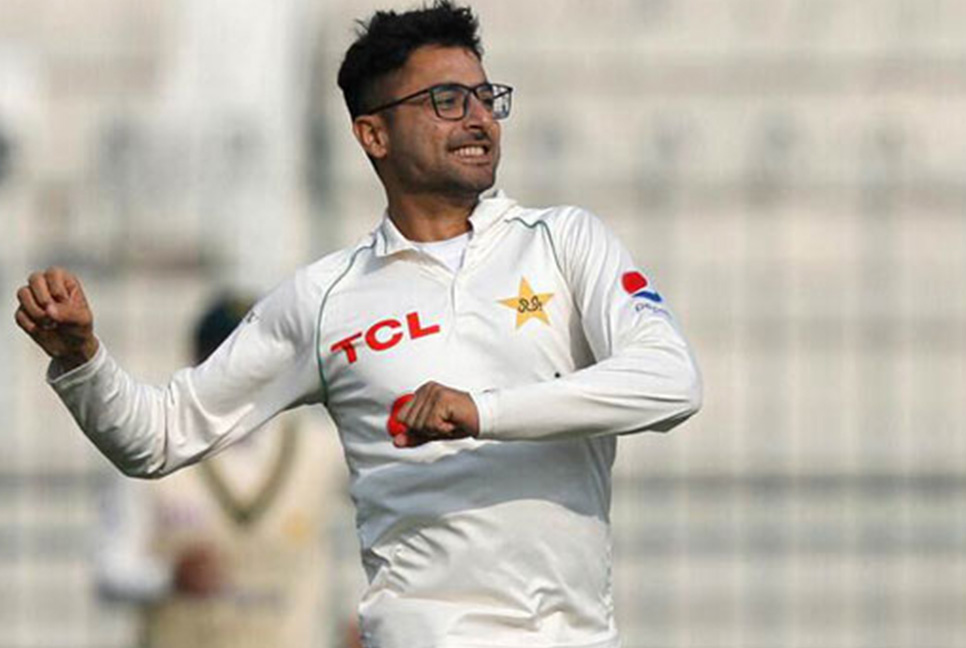 মুলতানে আবরার ঝলক, অভিষেকেই ১১ উইকেট