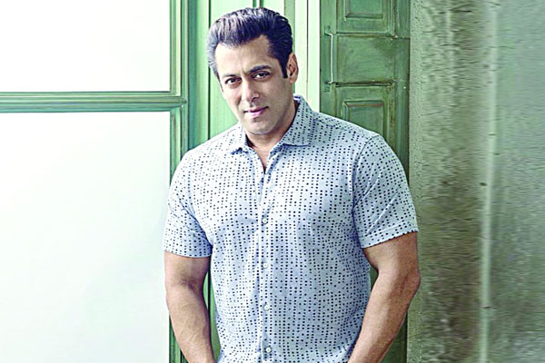 ফের সালমানের প্রেম!
