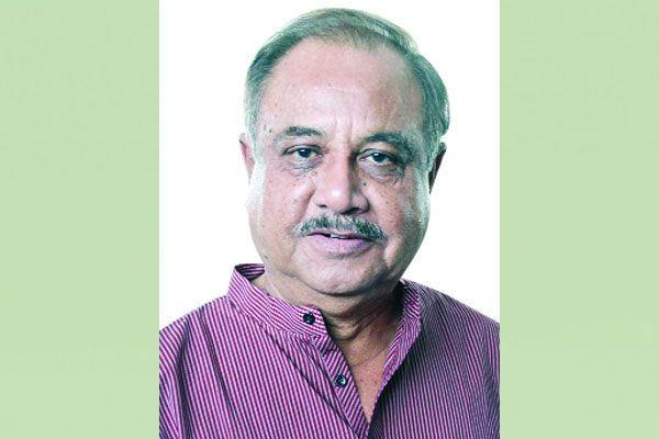 ক্ষমতা আঁকড়ে রাখার পাঁয়তারা