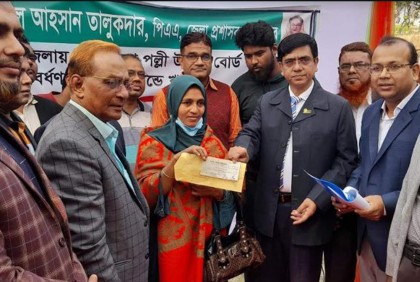 বোয়ালমারীতে নবাগত জেলা প্রশাসকের বিভিন্ন কর্মসূচি