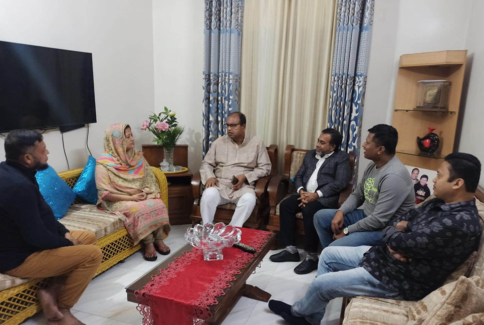 বিএনপির কারাবন্দী ৩ নেতার বাসায় দুদু