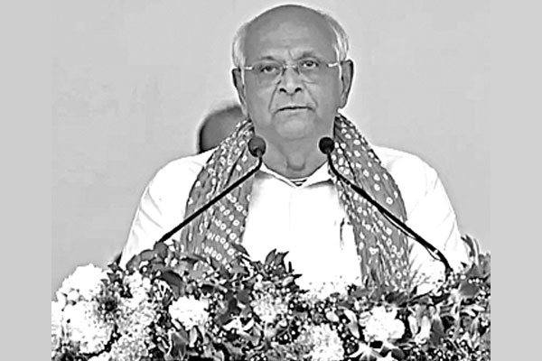 গুজরাটের মুখ্যমন্ত্রী হিসেবে শপথ নিলেন ভূপেন্দ্র প্যাটেল