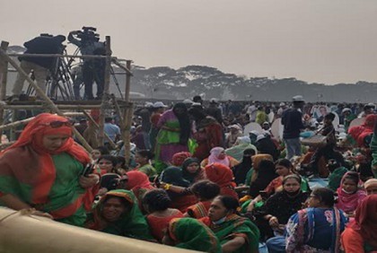 বিএনপি-জামায়াতের সন্ত্রাসের বিরুদ্ধে ঢাকা মহানগর উত্তর আওয়ামী লীগের বিক্ষোভ 