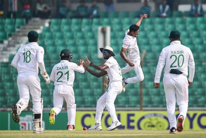 গিল-রাহুল-কোহলির আউটে প্রথম সেশনটা টাইগারদের