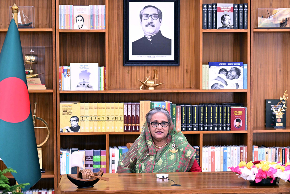 ব্যাংকে টাকা নেই বলে গুজব ছড়িয়ে আতঙ্ক সৃষ্টি করা হচ্ছে :  প্রধানমন্ত্রী

