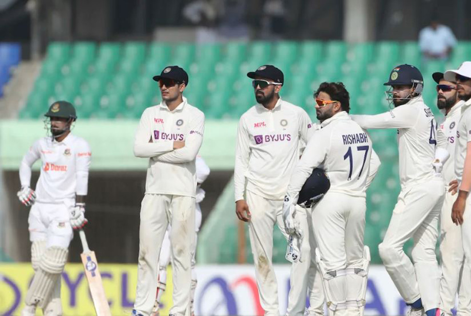 প্রতিরোধ গড়েও ১৮৮ রানের হার বাংলাদেশের