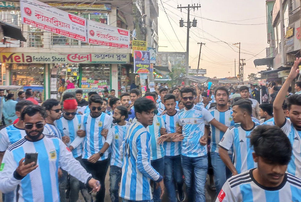 বিশ্বকাপ খেলাকে ঘিরে ব্রাহ্মণবাড়িয়ায় পুলিশের বাড়তি নিরাপত্তা