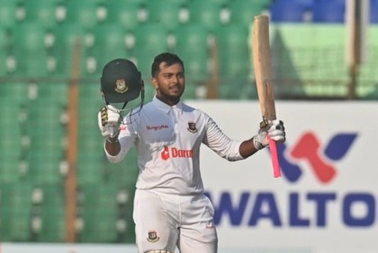 অভিষেকে বড় কীর্তির পরও জাকিরের আক্ষেপ