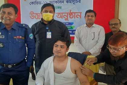 নাসিরনগরে করোনার চতুর্থ ডোজ টিকা কার্যক্রম শুরু 