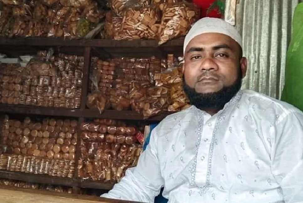 কুমিল্লায় কাভার্ডভ্যানের ধাক্কায় ব্যবসায়ী নিহত