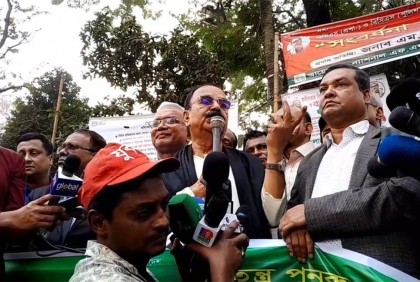 অধিকার আন্দোলনে সক্রিয় জনতাকে দমিয়ে রাখা যায় না : গয়েশ্বর 